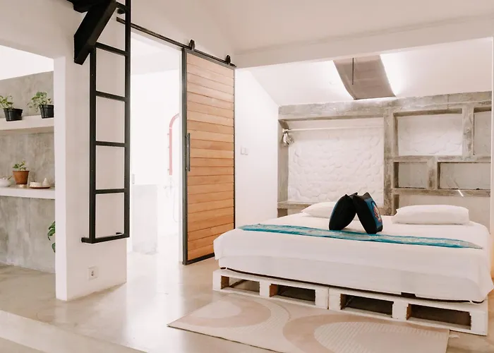 Casa Ovara - 8 Min To Berawa - 2 Beds Vakantiehuis *